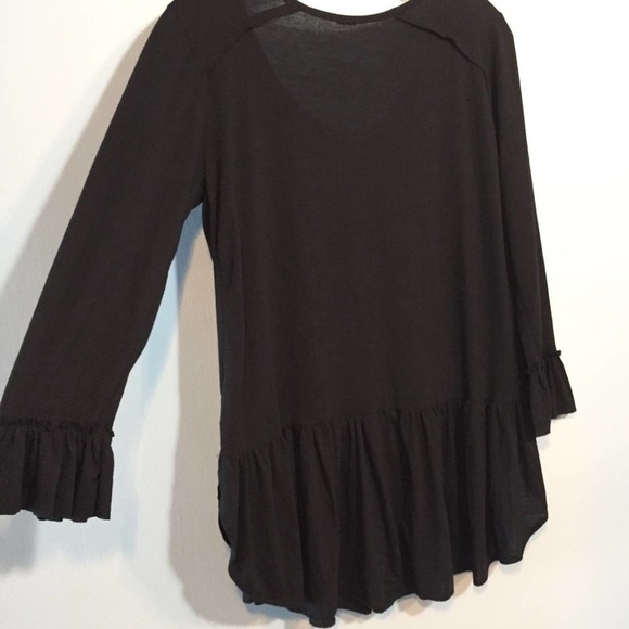 𝅺POOF Boho Hippie Embroidered Ruffle Lace Up Top Peplum Hem Women’s S Festival - Picture 8 of 8